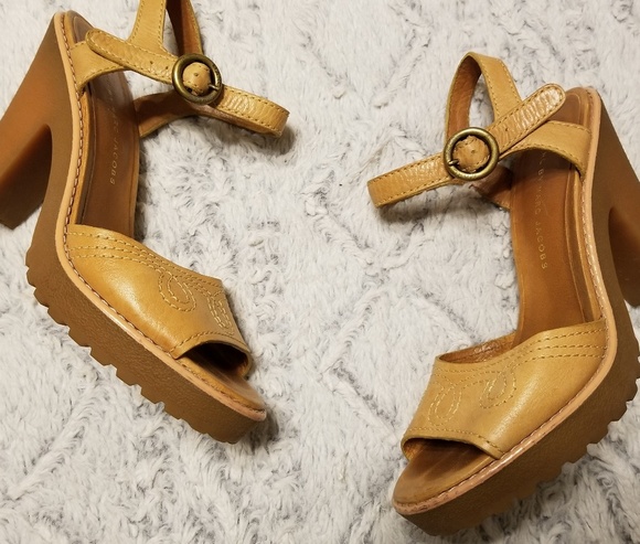 Vintage leather Marc Jacobs sandal heel - Picture 2 of 6